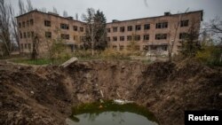 Орус армиясынын ракетасы түшкөн жер. Северск шаары. 6-ноябрь, 2022-жыл.