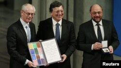 Եվրամիության ներկայացուցիչները` մրցանակը ստանալիս, Նորվեգիա, 10-ը դեկտեմբերի, 2012