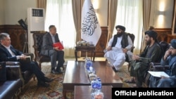 Кыргызстандын расмий делегациясынын жана "Талибан" өкмөтүнүн тышкы иштер министринин милдетин аткаруучу Амир Хан Муттакинин жолугушуусу. 23-сентябрь, 2021-жыл