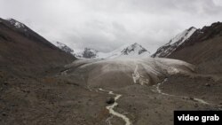 Кыргызстандагы 3500дөн ашык суулардагы мөңгүнүн үлүшү жай мезгилинде 50-70% чейин жетет.