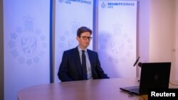  Глава британской внешней разведки MI5 Кен Маккаллум