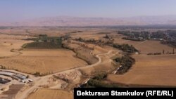 Кемпир-Абад суу сактагычы. 2022-жыл, октябрь айы.