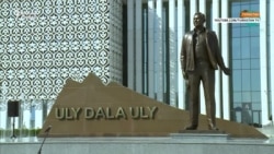 Ендігі кезек "елбасының" ескерткіштеріне келе ме?  