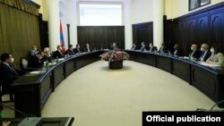 The government’s last cabinet meeting of the year took place on December 30 and it was decided not to extend the embargo on Turkish goods. (file photo)