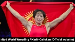 Айсулуу Тыныбекова.