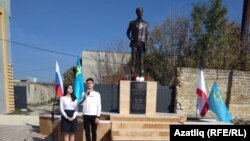 Карасубазарда Абдурешит Медиевка халык акчасына ачылган һәйкәл