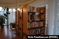 Сучасна бібліотека в Дніпрі