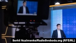 Павло Клімкін під час запису програми «Суботнє інтерв'ю»
