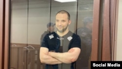 Илья Бабурин.