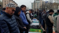 Central Asians Celebrate Eid In Moscow Amid Tight Security