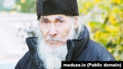 Виктор Пивоваров