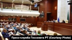 Татарстан парламенты утырышы, архив фотосы