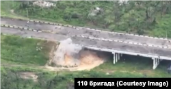 ЗСУ завдають удару по техніці загарбників на розв'язці Піски-Первомайське