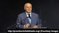 Աբխազիայի նախագահ Ասլան Բժանիան, արխիվ