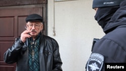 Russian rights defender Oleg Orlov (file photo)