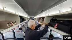 Також десятки рейсів затримані