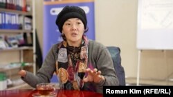 Бактыгүл Жээнова 