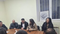 Վանաձորում նոր ավագանու կամ համայնքապետի ընտրությունից առաջ Փելեշյանը ՔՊ-ականների հետ քննարկման էր