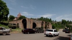 Սահմանամերձ Բերքաբերի և Կոթիի շրջանավարտների երազանքներում առաջին տեղում խաղաղությունն է