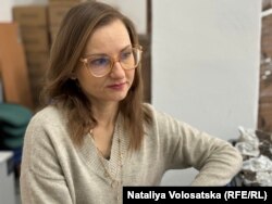 Ірина Горушко, працівниця пункту допомоги «Під парасолею», біженка з Житомира. Варшава, 19 лютого 2024 року