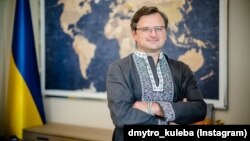 Очільник МЗС Дмитро Кулеба також нагадав, що на саміті НАТО у Вільнюсі Україна прагне отримати рішення, яке визначить алгоритм її вступу до Північноатлантичного альянсу