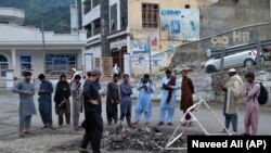 "Кудайга акарат келтирди" деген айып менен жергиликтүү тургундар туристти өрттөп салган жер. 21-июнь, 2024-жыл.