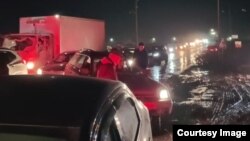 У места протеста жителей села Коянды. Акмолинская область, 26 марта 2024 года