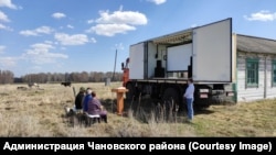 Район хакимияте кино күрсәтүе турында үзенең сайтында хисап тоткан. Шуннан соң Аялы авылы сайтта бүтән телгә алынмаган