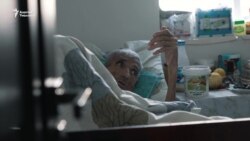 "Бөйрөгүн алмаштыруу керек". Жазуучу Каримов жардамга муктаж