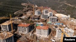 Жаңы курулуп аткан батирлер. Хатай провинциясы. 2-февраль, 2024-жыл.