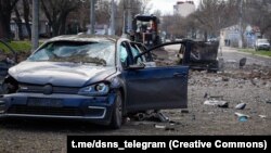 Внаслідок удару пошкоджені приватні та багатоквартирні будинки, автомобілі, зруйновані ділянки мережі зовнішнього освітлення, частина трамвайних колій та контактної мережі