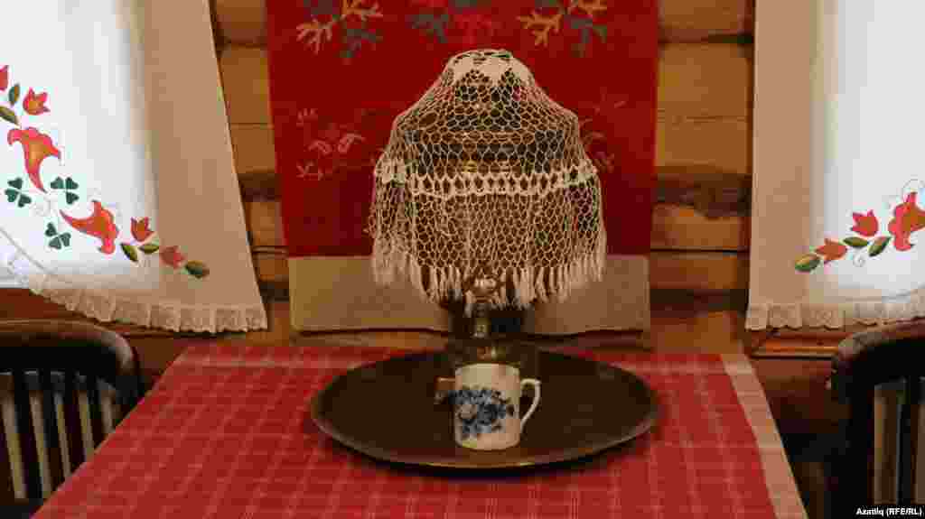 Риза Фәрхетдиннең чынаягы һәм самавыры