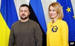 Президент України Володимир Зеленський і тодішній прем’єр-міністр Естонії Кая Каллас. Таллінн, 11 січня 2024 року