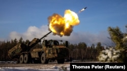 САУ Archer 45-ї окремої артилерійської бригади ЗСУ веде вогонь по позиціях армії РФ на Донеччині, грудень 2023 року