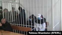 Чыңгыз Жумагуловдун өлүмүнө шектүүлөр сот залында. 16-март, 2023-жыл.