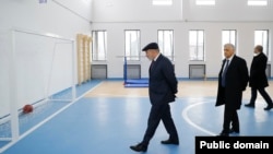 Armenia - Prime Minsiter Nikol Pashinian inspects a newly renovated school gym in Lori province, January 3, 2024.