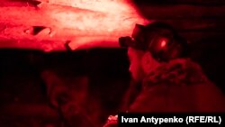 Українські морські піхотинці на вогневій позиції, Херсонська область, березень 2024 року