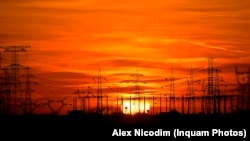 Da taxa majorată va beneficia Transelectrica