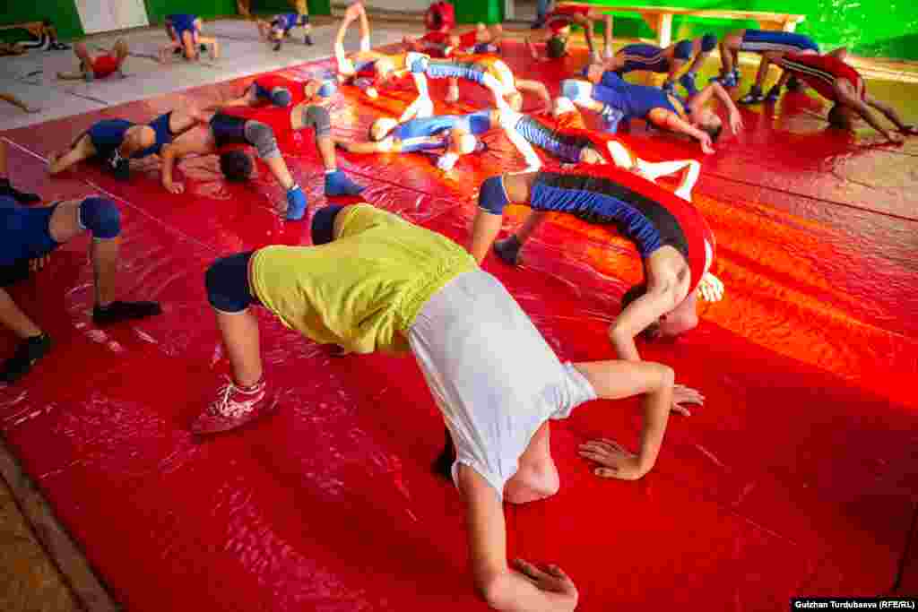 Машыгуулар жумасына үч жолу өтөт.&nbsp;