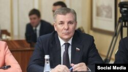 Арсен Каноков