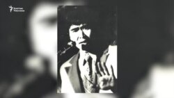 “Кеңеш Кожомкулов ырдаганда стадион дүңгүрөп турду” 
