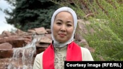 Кыргызстандык Сания Щинар.