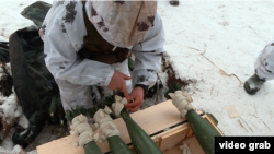 Мішечки з порохом дозволяють міні летіти на більшу відстань