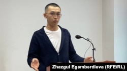 Блогер Ырыс Жекшеналиев