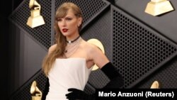 Тейлор Свифт