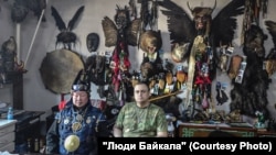 Дмитрий Букарев на приёме у Верховного шамана России Кара-оола Допчуна-оола в Кызыле. Фото: из архива Д. Букарева