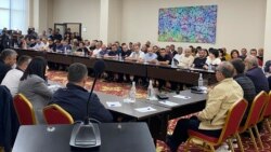 «Վեհափառի հետ երկու օրը մեկ հանդիպում ենք, ամեն ինչ տեղեկացնում եմ». Բագրատ սրբազան