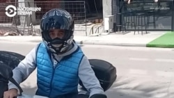 Туркменистанец работает мотокурьером в Турции: "Если меня собьют и я останусь калекой – мне никто не поможет!"  
