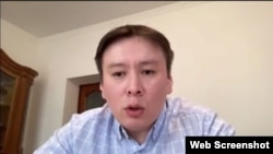 Белсенді Жанболат Мамай сотта соңғы сөзін айтып жатыр. Алматы, 6 сәуір, 2023 жыл.  