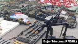 Част от иззетите оръжия.